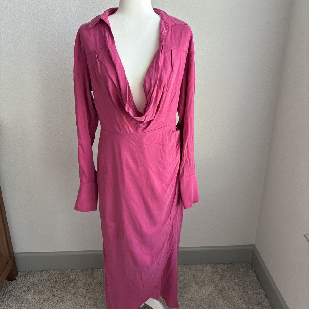 Sovere Atone Revolve Midi Shirt Dress in Magenta Large Designer Glam Chic Date